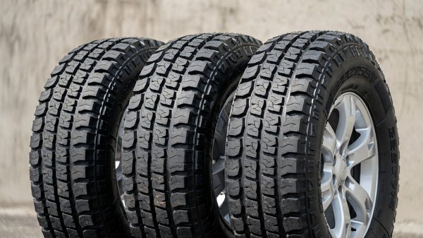 Pneus 4x4 225/75 r15 : guide d'achat et meilleures options